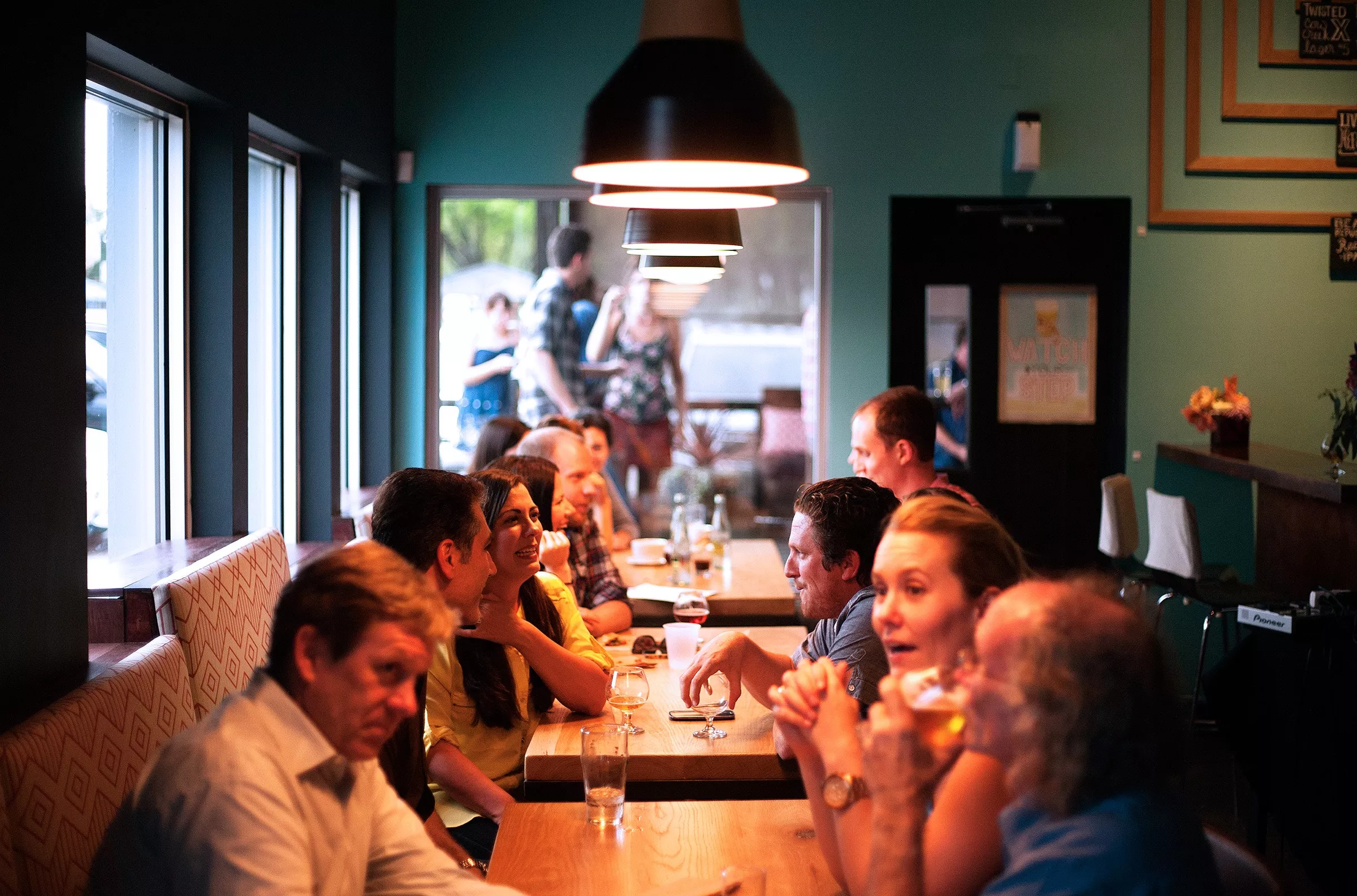 Thanksgiving Dinner (Kevin Curtis/unsplash)